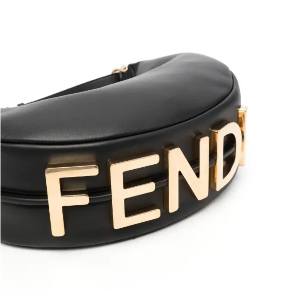 Chic Black Leather Hobo Bag - Picture 4 of 7